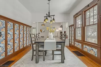 15 Garfield Pl, Montclair, NJ 07043 - Photo 8