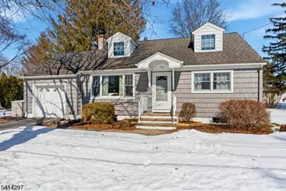 103 W Sunset Blvd, Andover Township, NJ 07860 - Photo 4