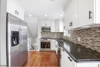 8 Donato Drive, Cedar Grove, NJ 07009 - Photo 8