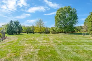 10 Heath Rd, Readington, NJ 08889 - Photo 6