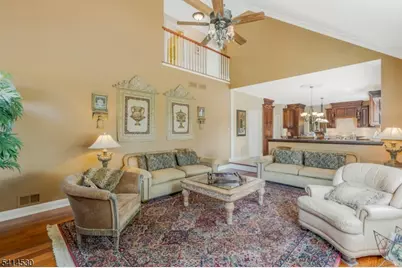 10 Heath Rd, Readington, NJ 08889 - Photo 18