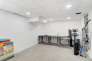 352A N Oraton Pkwy, East Orange, NJ 07017 - Photo 14