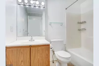 352A N Oraton Pkwy, East Orange, NJ 07017 - Photo 20