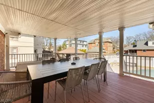 1070 Cumbermeade Rd, Fort Lee, NJ 07024 - Photo 12