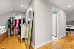 1070 Cumbermeade Rd, Fort Lee, NJ 07024 - Photo 34