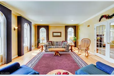 19 Woodshire Ter, Montville Township, NJ 07082 - Photo 6