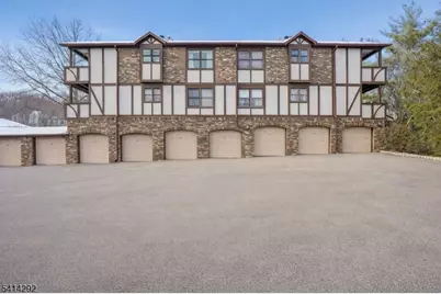 10C Heritage Dr #C, Chatham Township, NJ 07928 - Photo 12