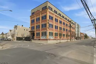 526-532 Mulberry St, Newark, NJ 07114 - Photo 2