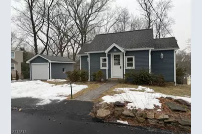 28 Hussa Pl, Denville, NJ 07834 - Photo 1