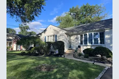 14 Sandy Hill Rd, Westfield, NJ 07090 - Photo 2