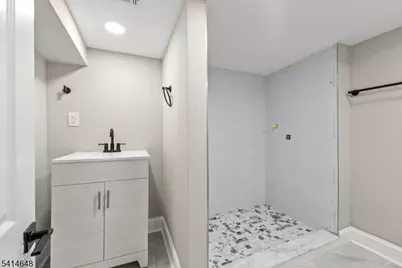 138-140 Monmouth Road, Elizabeth, NJ 07208 - Photo 26