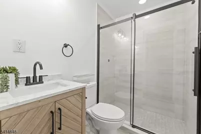 138-140 Monmouth Road, Elizabeth, NJ 07208 - Photo 20