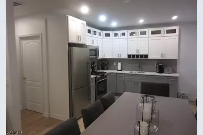 324 1st Street, Carlstadt, NJ 07072 - Photo 4