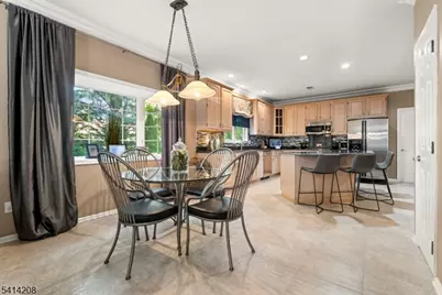 9 Woodland Ct, Wayne, NJ 07470 - Photo 4