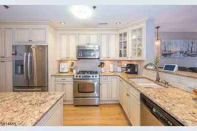 20 S Midland Ave #2, Kearny, NJ 07032 - Photo 18