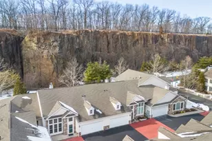 7 Graphite Dr, Woodland Park, NJ 07424 - Photo 2