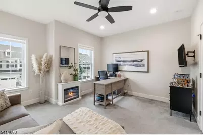 24 Aspen Dr, Cedar Grove Twp., NJ 07009 - Photo 16