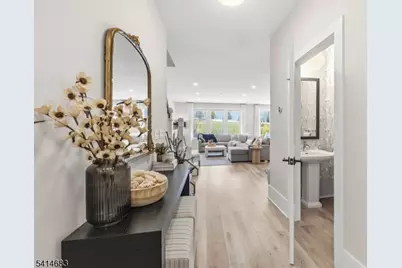 24 Aspen Dr, Cedar Grove Twp., NJ 07009 - Photo 4