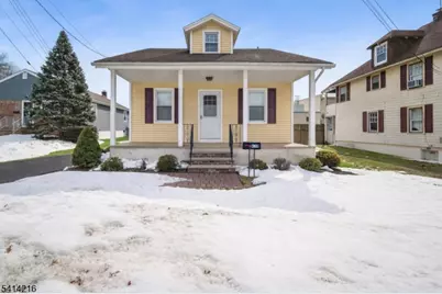 239 Washington St, Berkeley Heights Township, NJ 07922 - Photo 2