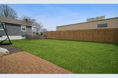 239 Washington St, Berkeley Heights Township, NJ 07922 - Photo 20