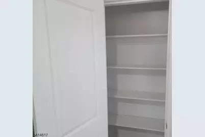 122 Rose Ter, Newark, NJ 07108 - Photo 6