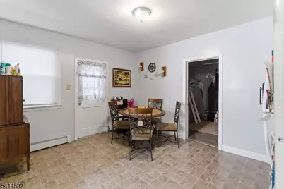 184 E 22nd St, Paterson, NJ 07514 - Photo 10
