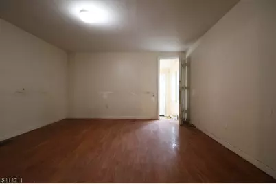 273 S 18th St, Newark, NJ 07103 - Photo 4