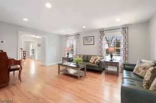 16 Partridge Run, Montgomery Township, NJ 08502 - Photo 8