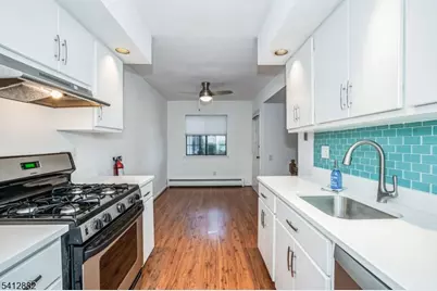 15H Kensington Rd, Chatham Township, NJ 07928 - Photo 1