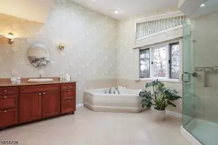 8 Union Hill Rd, Denville, NJ 07834 - Photo 20