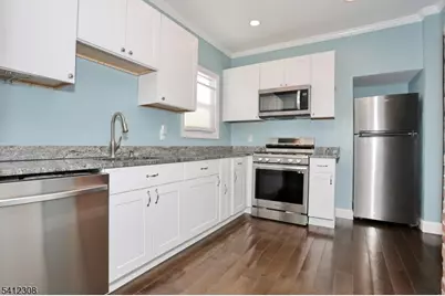 331 Rea Ave, Hawthorne, NJ 07506 - Photo 10