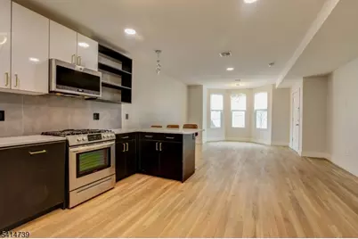 623 38th St, Union City, NJ 07087 - Photo 4