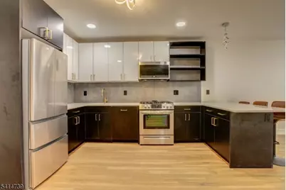 623 38th St, Union City, NJ 07087 - Photo 4