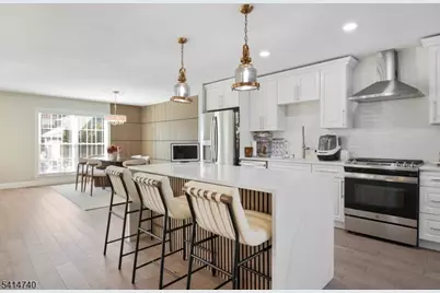 279 De Rose Ct, West Orange Township, NJ 07052 - Photo 4