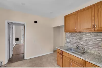 23 Washington Ter, East Orange, NJ 07017 - Photo 8