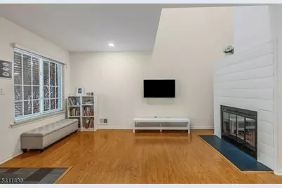 14 Tory Court, Bedminster Township, NJ 07921 - Photo 4