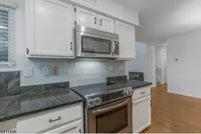 14 Tory Court, Bedminster Township, NJ 07921 - Photo 10