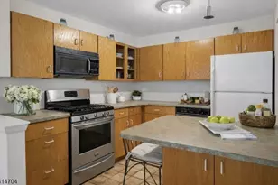 1462 Stephanie Dr, North Caldwell, NJ 07006 - Photo 6