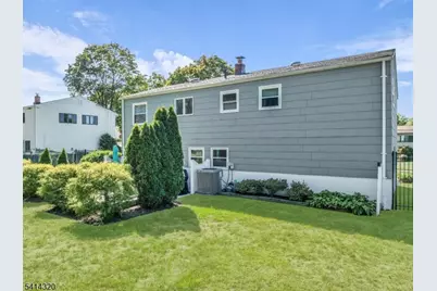 11 Fulton Rd, Franklin Township, NJ 08873 - Photo 26