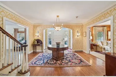 1 Slope Drive, Millburn, NJ 07078 - Photo 4