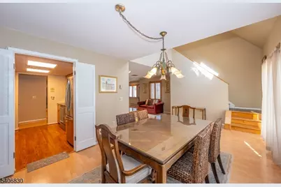 11 Cerone Ct, West Orange Township, NJ 07052 - Photo 8