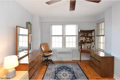 5 Roosevelt Pl #2B, Montclair Twp., NJ 07042 - Photo 8