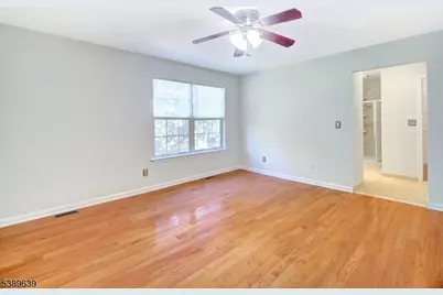 271 Dochery Pl, Franklin Township, NJ 08873 - Photo 16