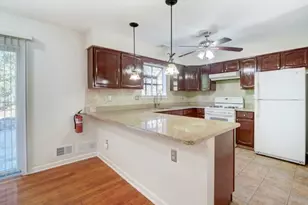 271 Dochery Pl, Franklin Township, NJ 08873 - Photo 8