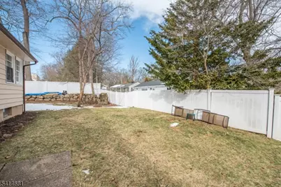 153 Algonquin Trl, Wayne, NJ 07470 - Photo 20