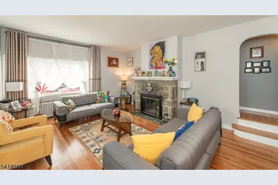 153 Algonquin Trl, Wayne, NJ 07470 - Photo 2