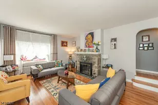 153 Algonquin Trail, Wayne, NJ 07470 - Photo 2