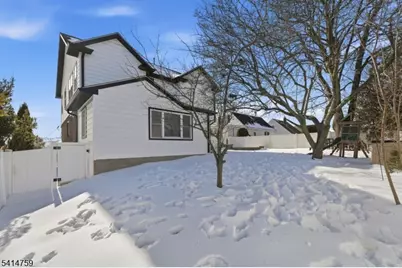 60 Rollins Ave, Clifton, NJ 07011 - Photo 32