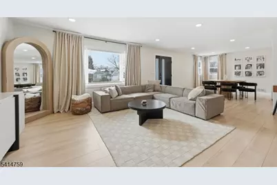 60 Rollins Ave, Clifton, NJ 07011 - Photo 4