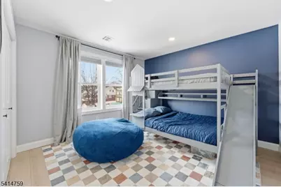 60 Rollins Ave, Clifton, NJ 07011 - Photo 24